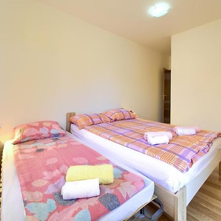 מאלינסקה Apartman Mihael מראה חיצוני תמונה