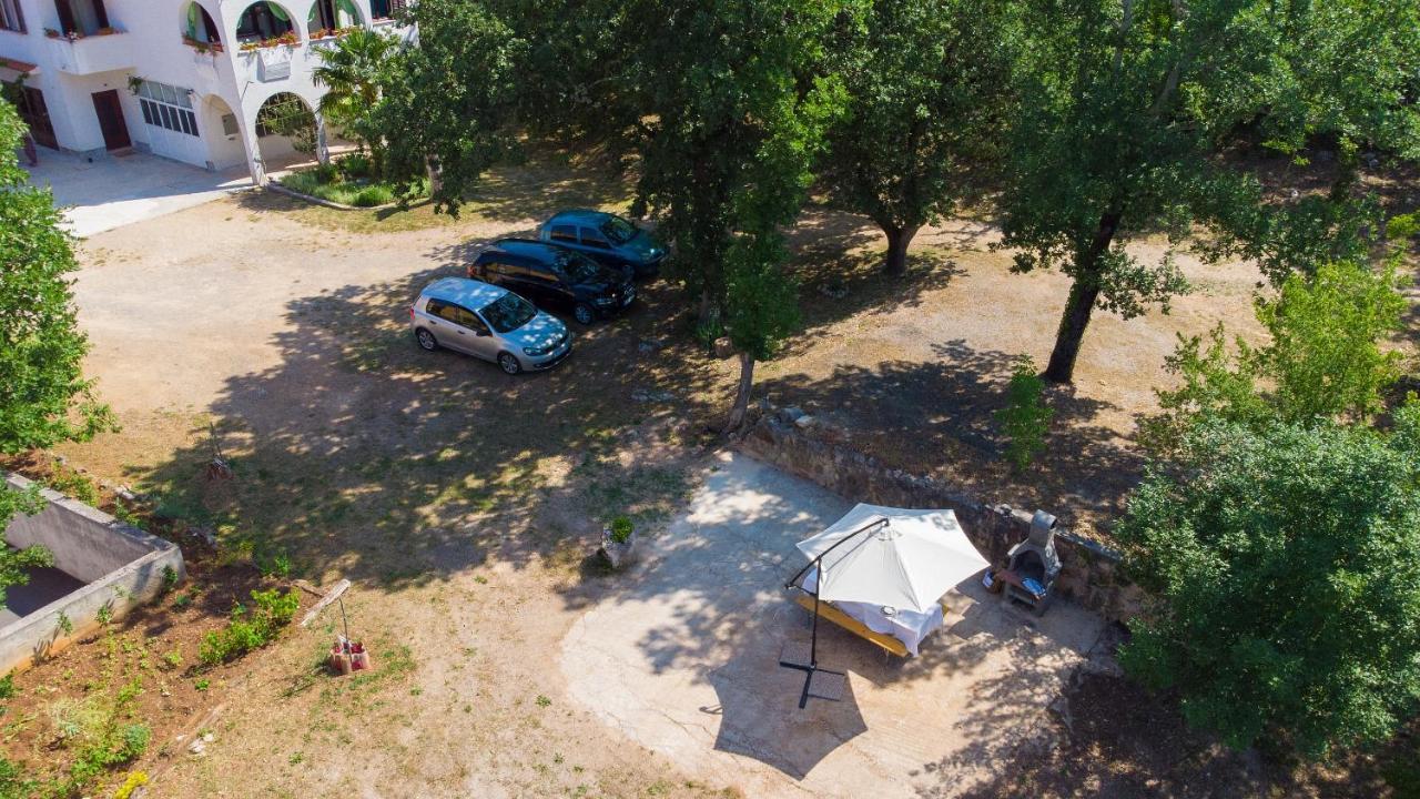 מאלינסקה Apartman Mihael מראה חיצוני תמונה