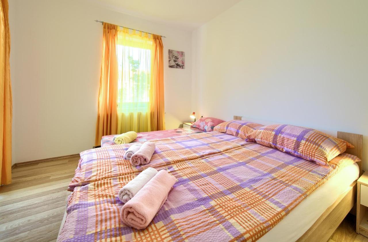 מאלינסקה Apartman Mihael מראה חיצוני תמונה