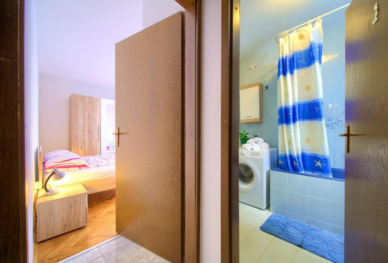 מאלינסקה Apartman Mihael מראה חיצוני תמונה