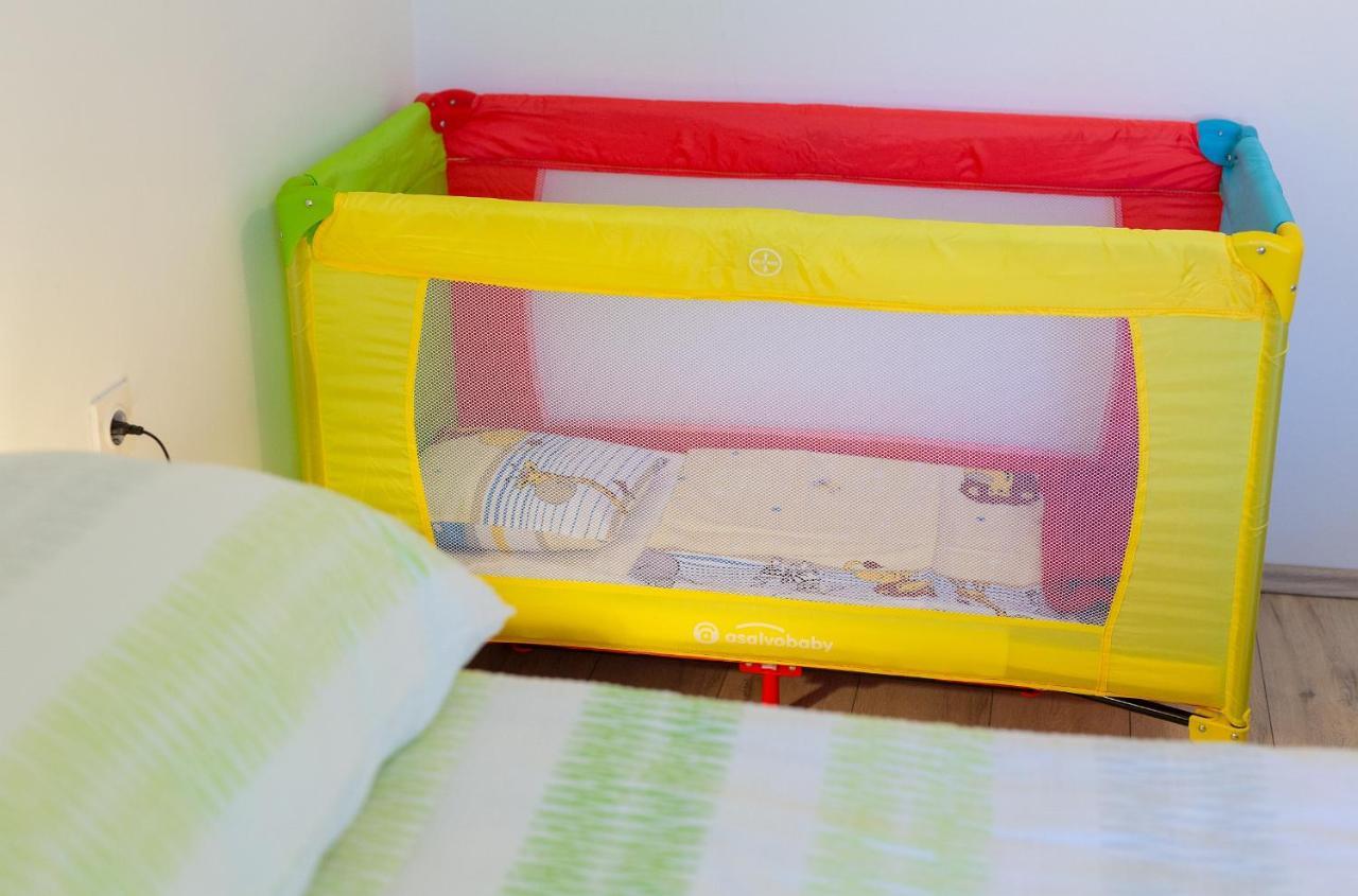 מאלינסקה Apartman Mihael מראה חיצוני תמונה